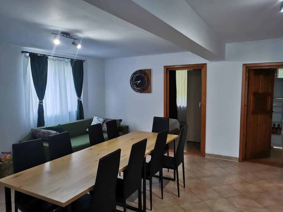 Casa Noastra Hotel Orsova Luaran gambar