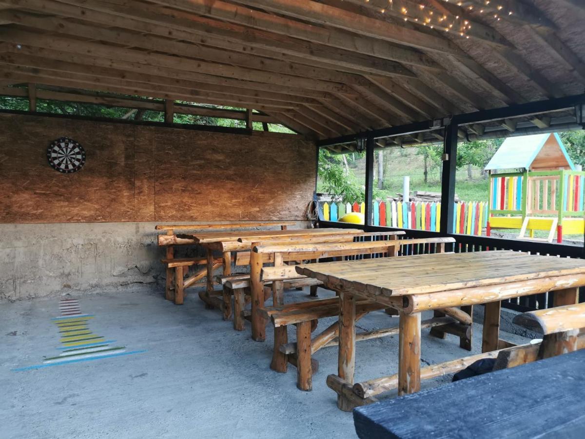Casa Noastra Hotel Orsova Luaran gambar