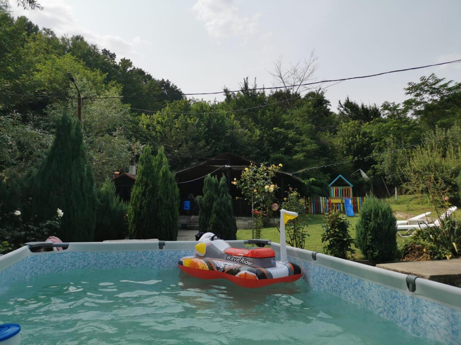 Casa Noastra Hotel Orsova Luaran gambar